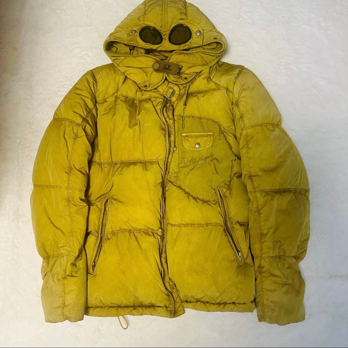 Cp컴퍼니 고글패딩 상품이미지1