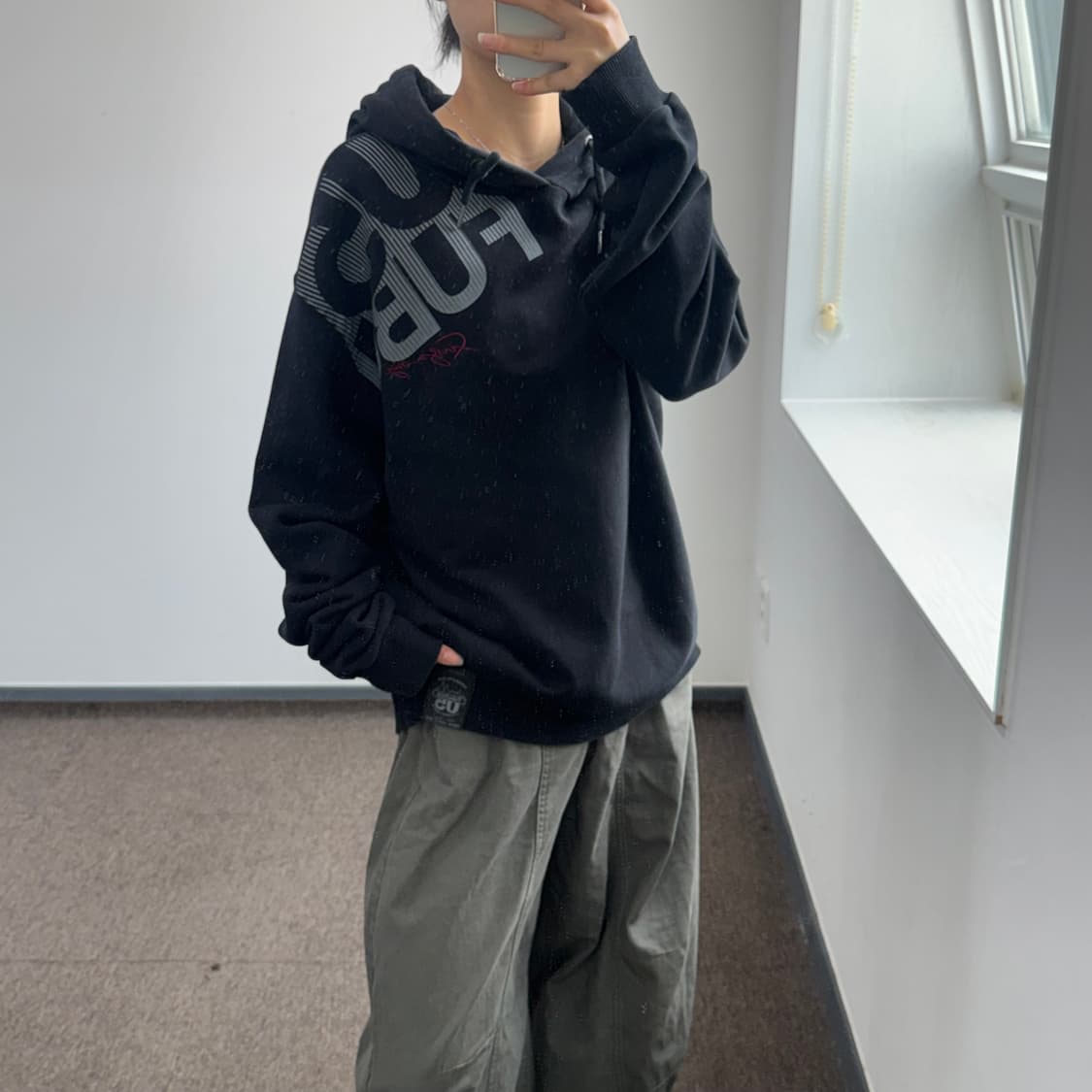 Fubu 후부 숄더 로고 블랙 후드티 상품이미지1