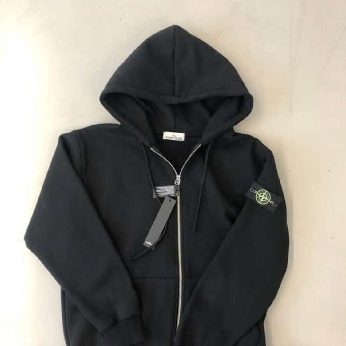 스톤아일랜드 와펜 소프트 후드집업 새상품 (블랙.그레이) 상품이미지2