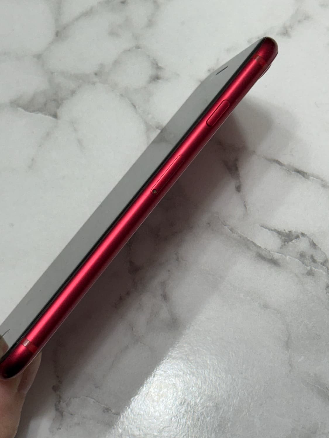 아이폰 SE2 레드 64GB 상품이미지7