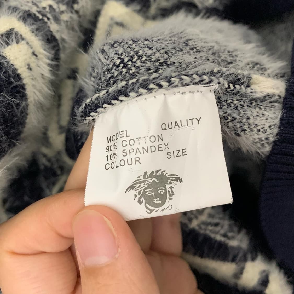 베르사체 멀티컬러 패턴 앙고라 니트 상품이미지6