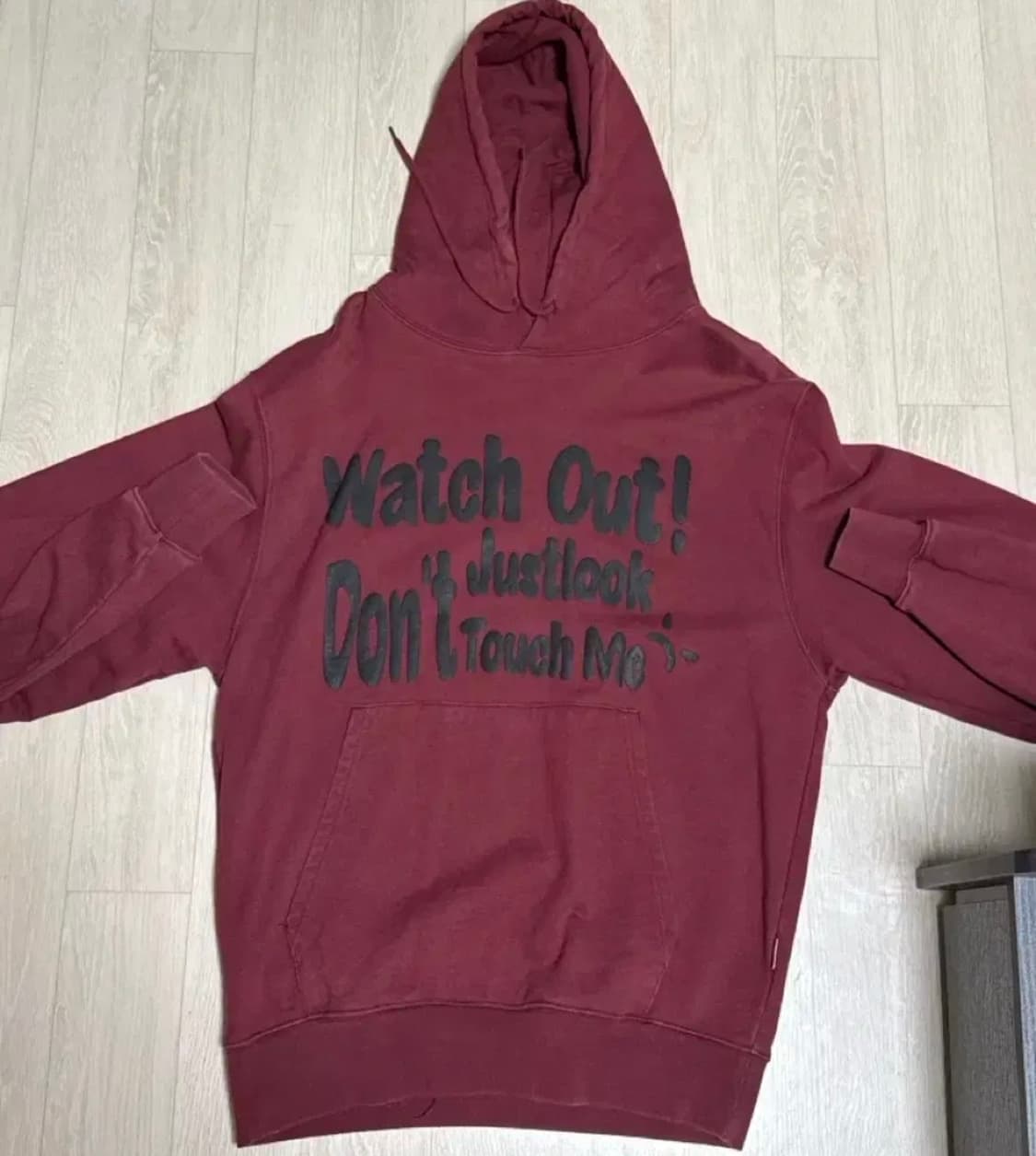 비바스튜디오 JUST LOOK HOODIE 상품이미지2