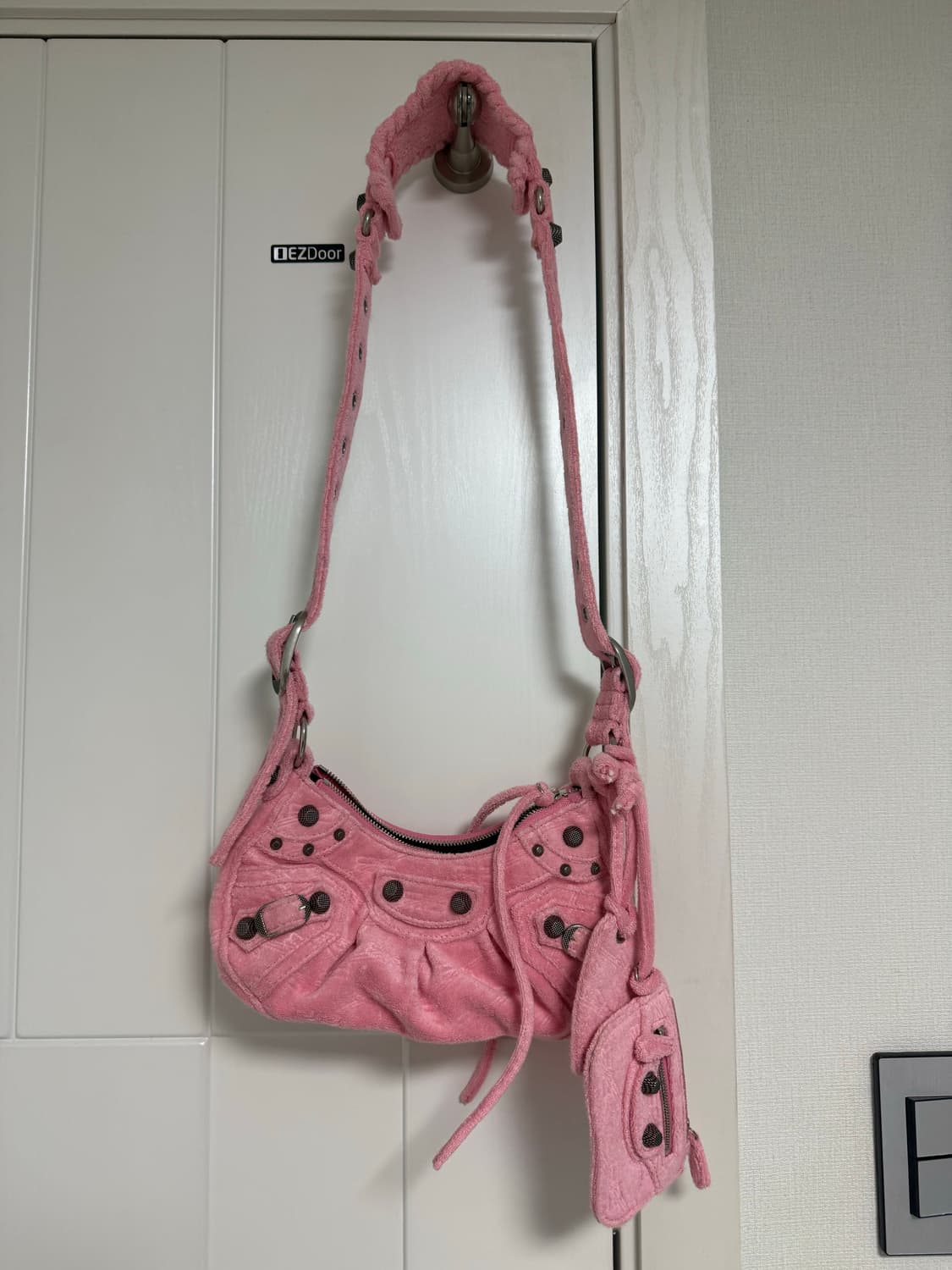 발렌시아가 르카골 핑크 테리 XS 사이즈 판매해요. 상품이미지1