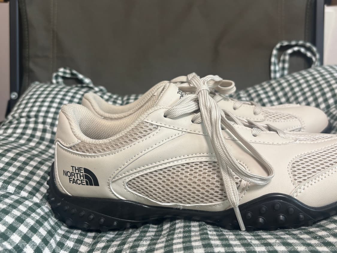 The north face 화이트라벨 신발 상품이미지1