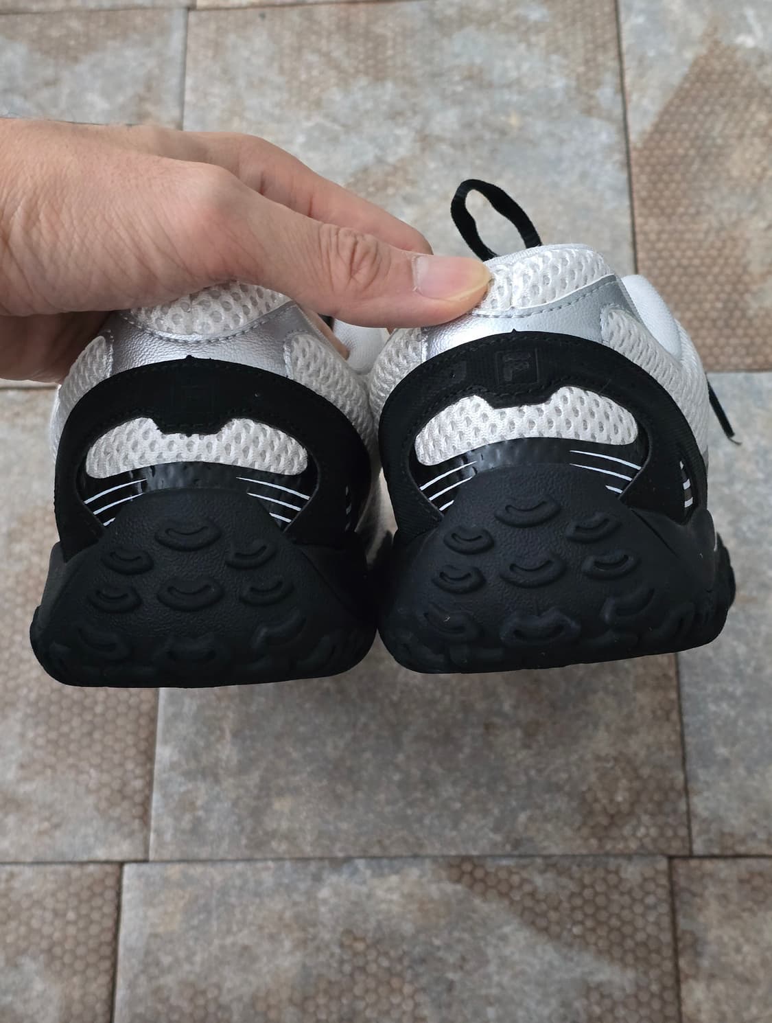 (260)휠라 에샤페 v2 화이트 블랙 상품이미지7