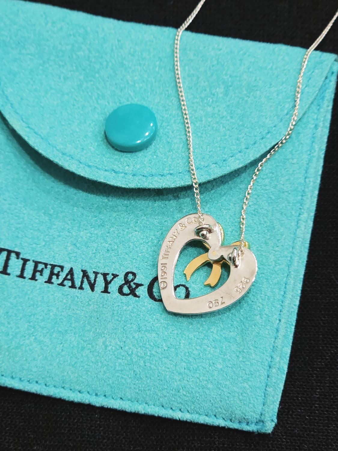 티파니앤코 골드실버 콤비 하트 리본 목걸이 상품이미지2