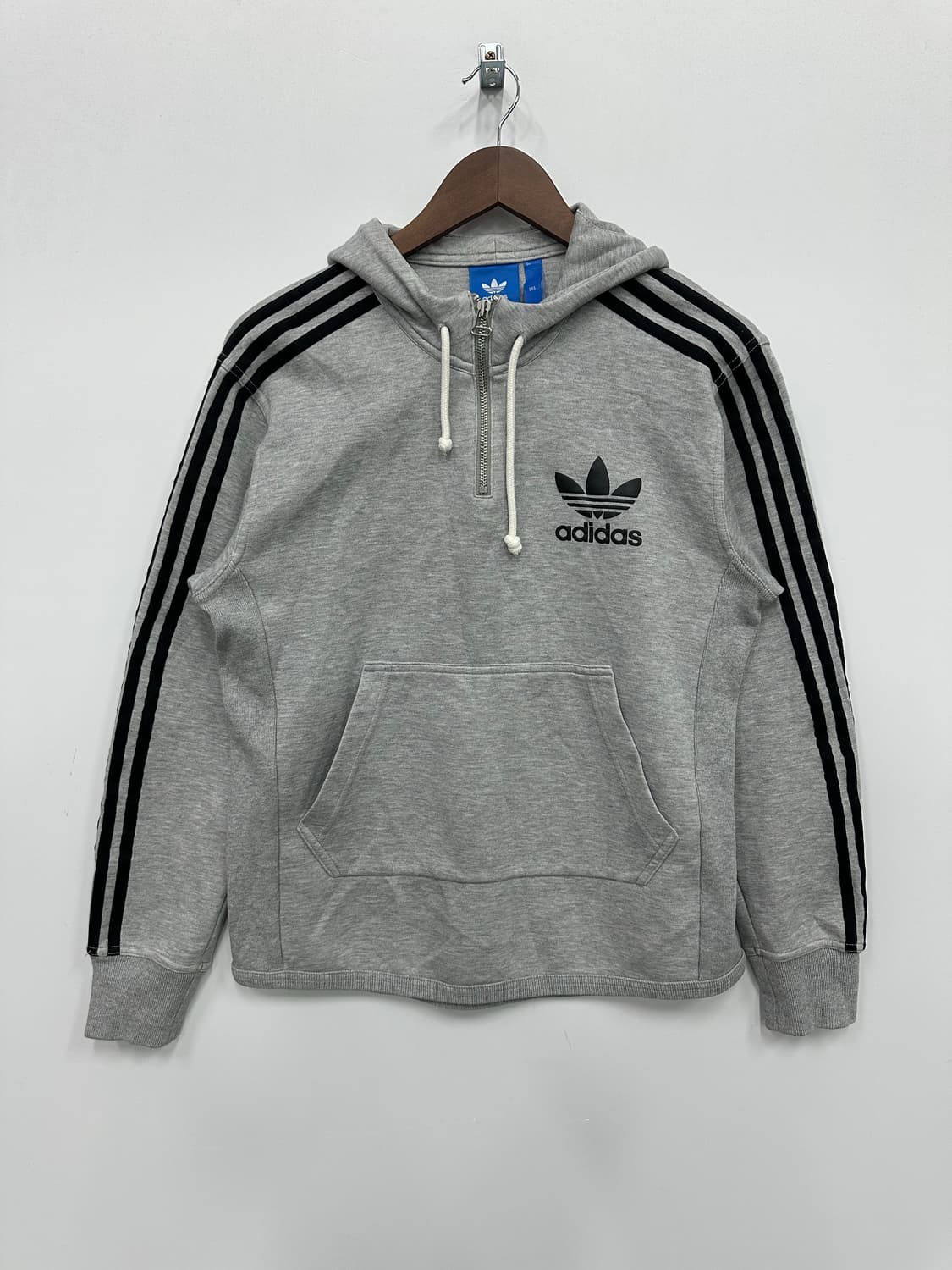 아디다스 그레이 블랙 반집업 후드티  상품이미지1