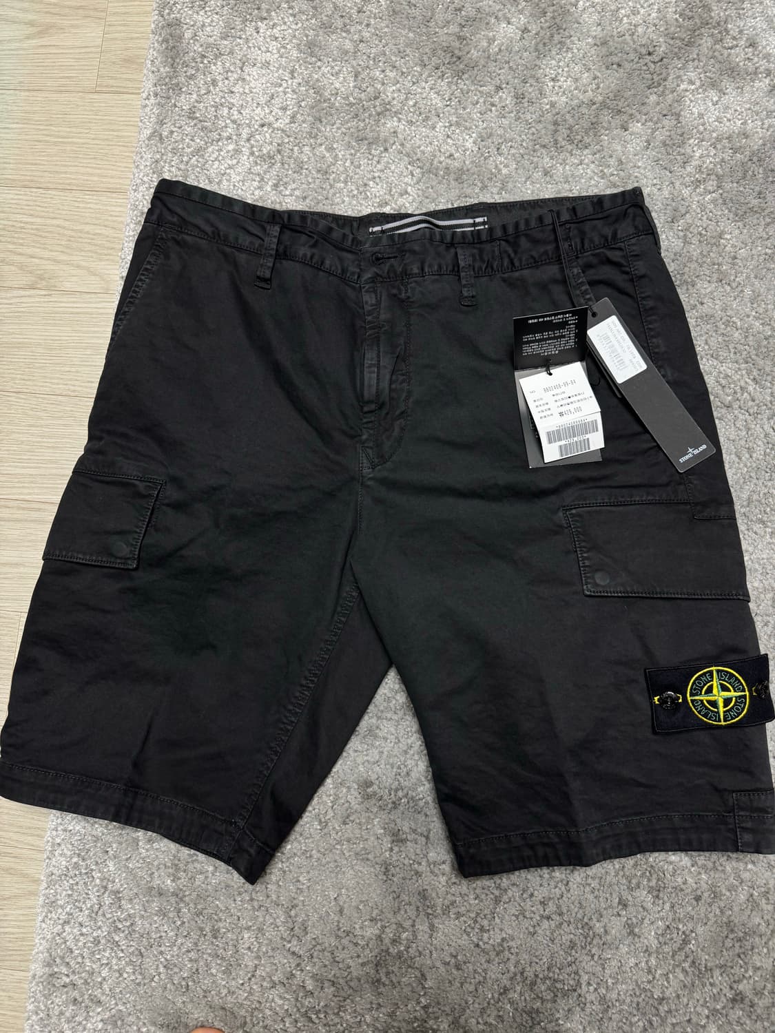 (새상품) 스톤아일랜드 올드이펙트 반바지 32 블랙 상품이미지1