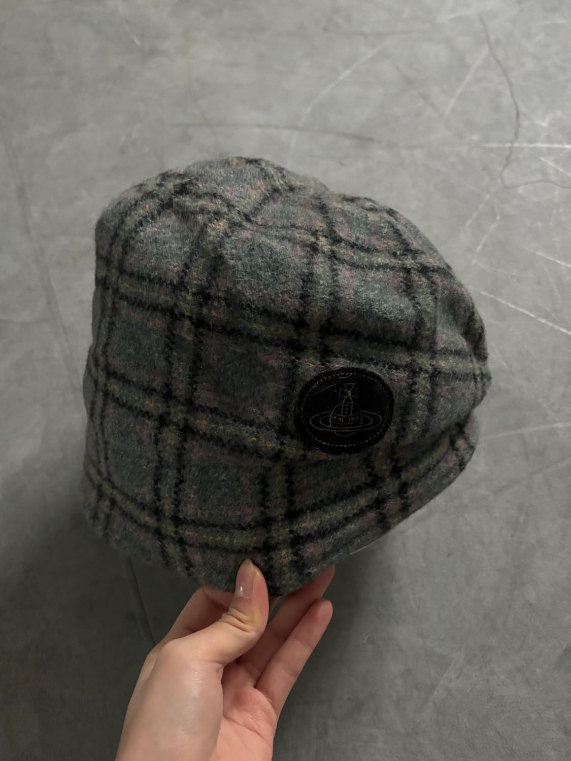 Vivienne Westwood 비비안웨스트우드 패치 로고 체크 베레모 상품이미지1