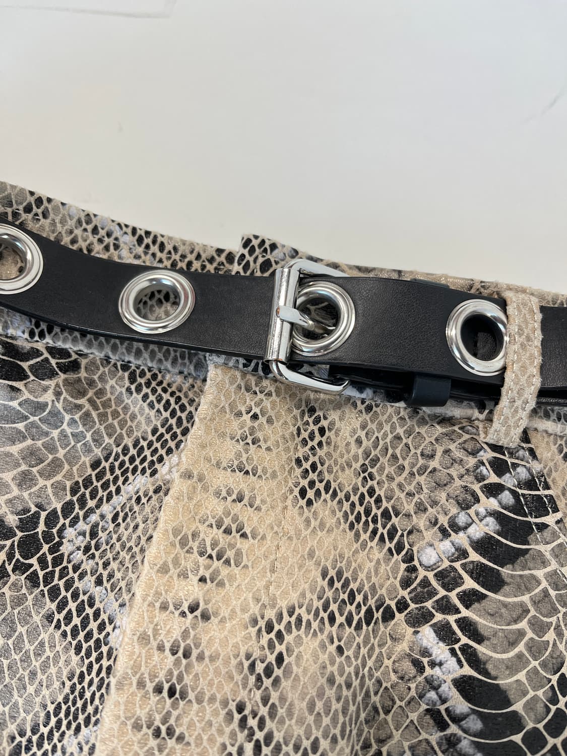 자라 스네이크 파이톤 스커트 베이지/블랙 M 상품이미지4