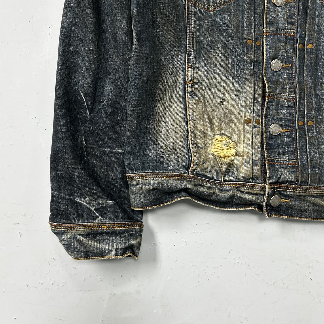 아르마니 익스체인지 더티 워시드 데님자켓 상품이미지4