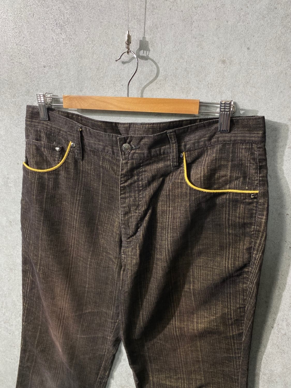 [32-33] MALE&CO 브라운 코듀로이 세미부츠컷 팬츠 상품이미지3