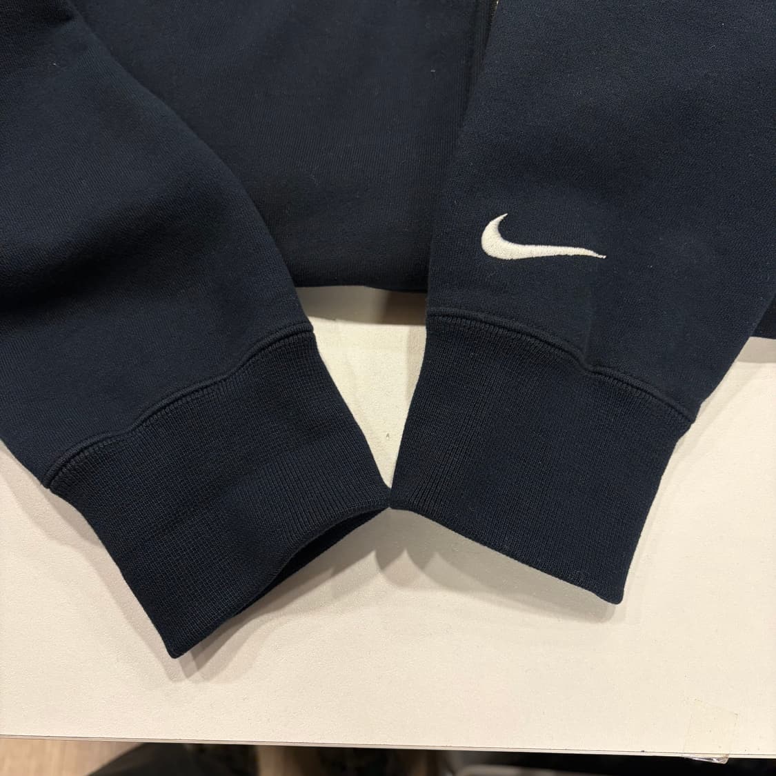 [L] 11s 나이키 맨유 블랙 풀집업 후드집업 B737 상품이미지7