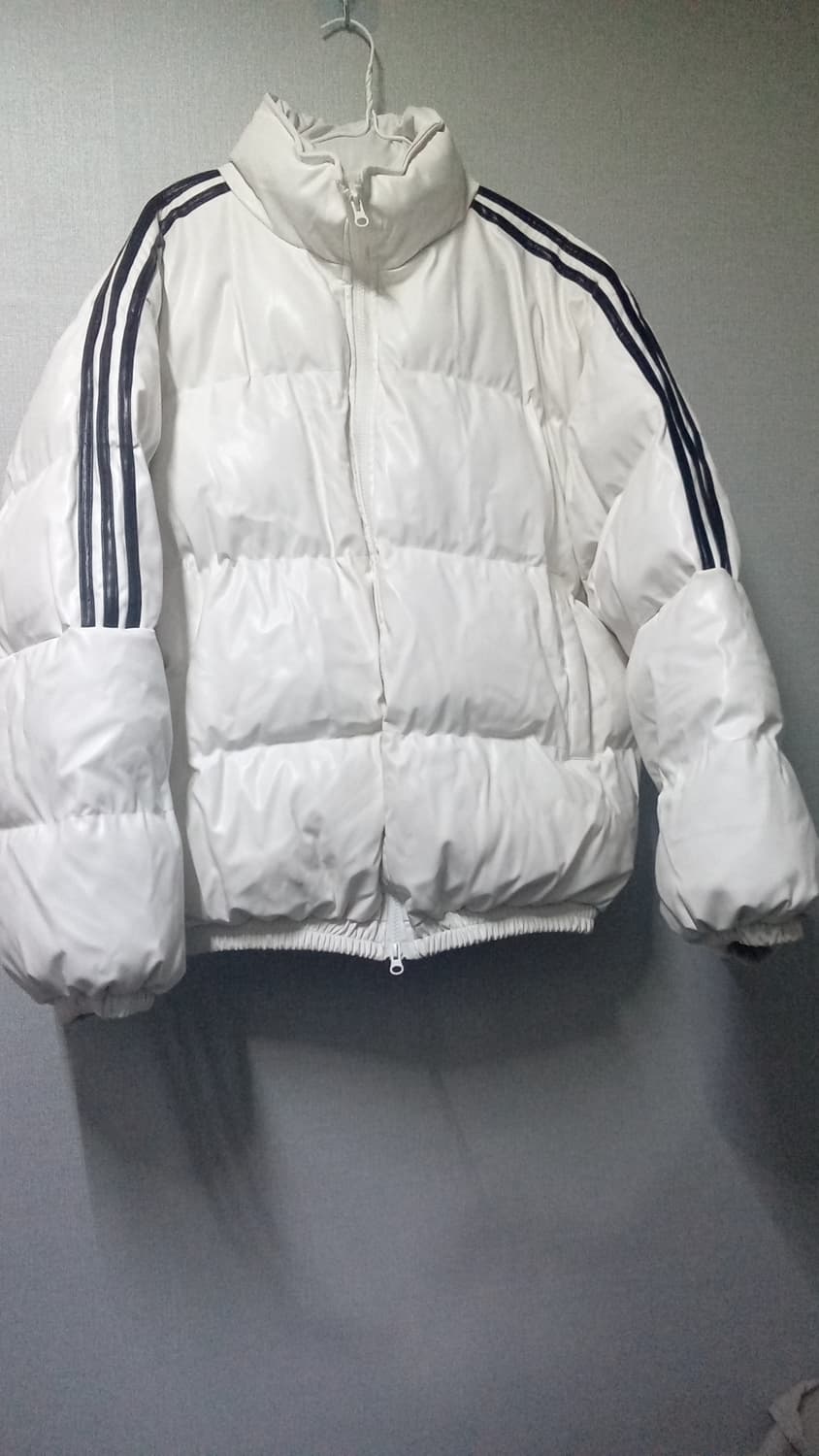 아워룸 레더라인 패딩 상품이미지2