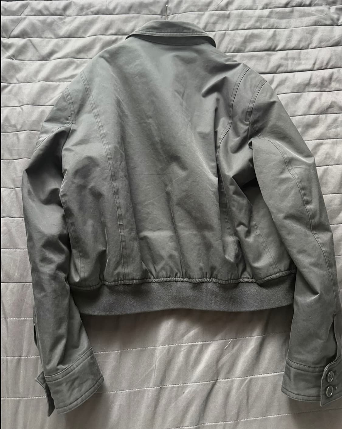 알렌느 3d 블랙 자켓 팝니다. 상품이미지4