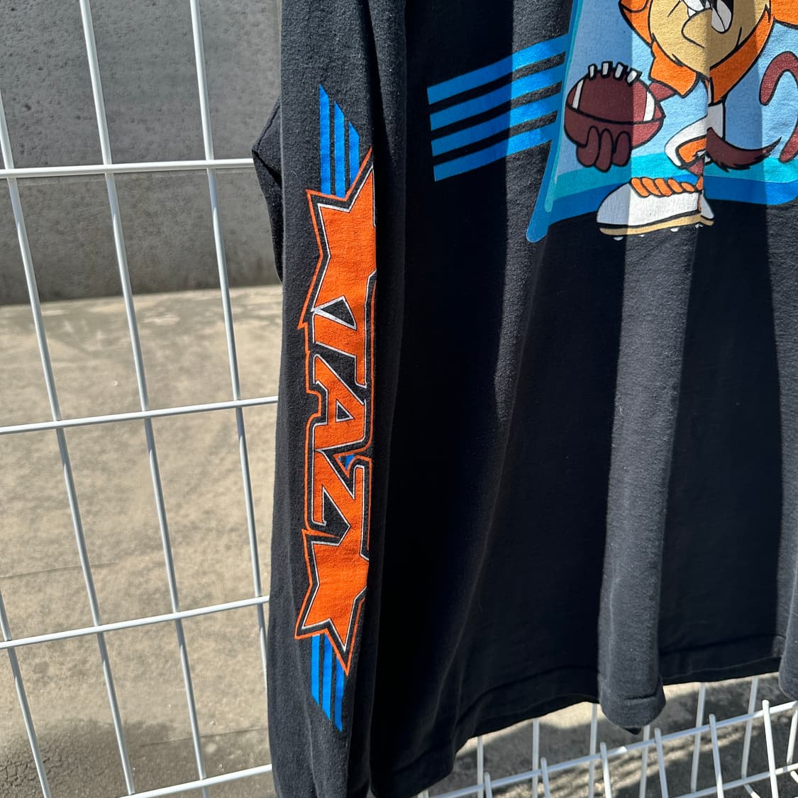 95 usa looney tunes taz long sleeve XL 상품이미지3