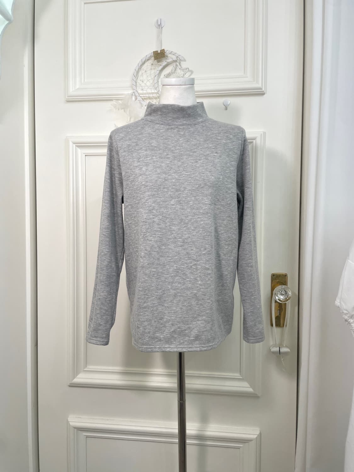 charcoal layered shirring puff sleeve wo 상품이미지8