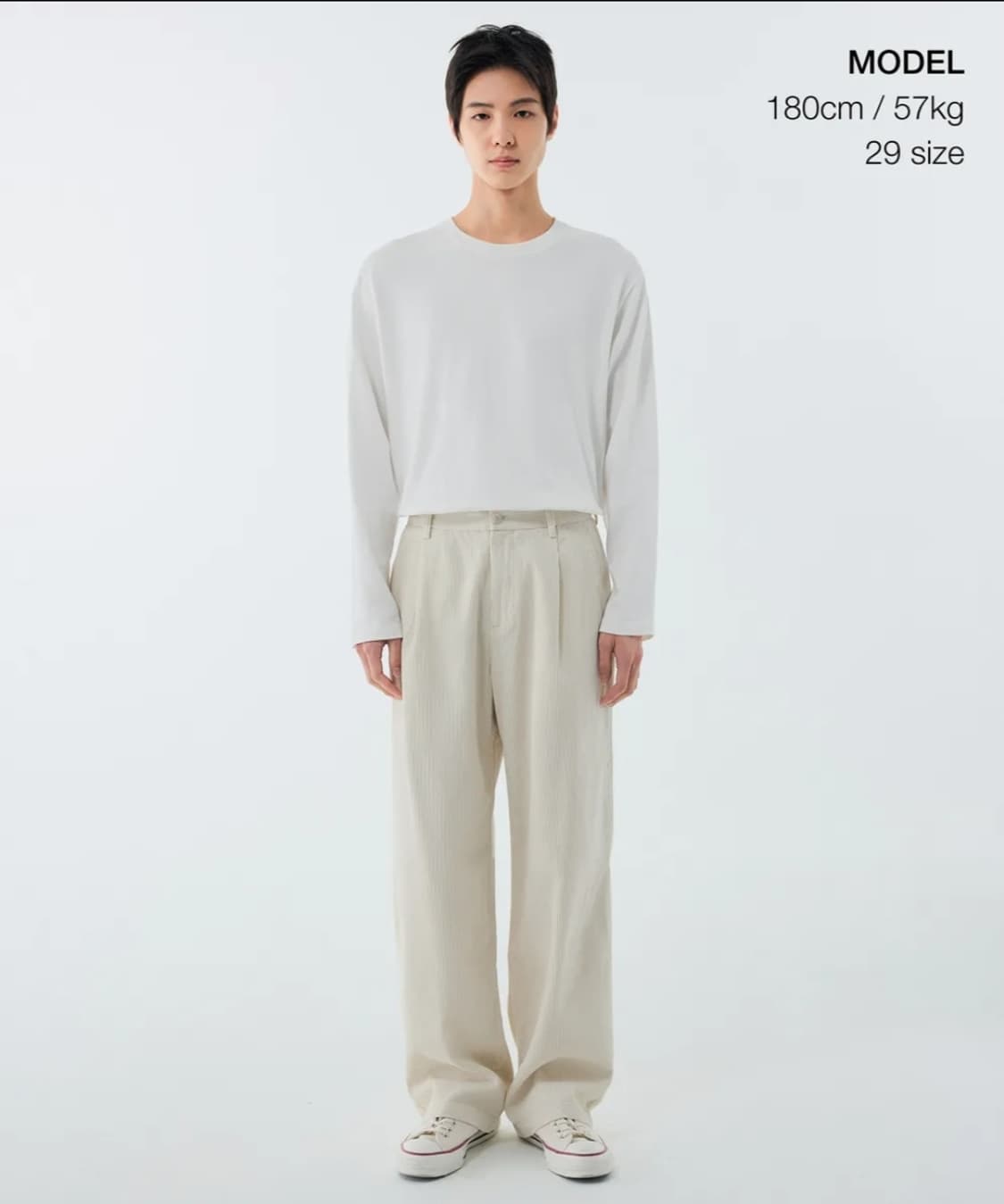 무신사스탠다드 23FW 핀턱 코듀로이 팬츠 31size 상품이미지8