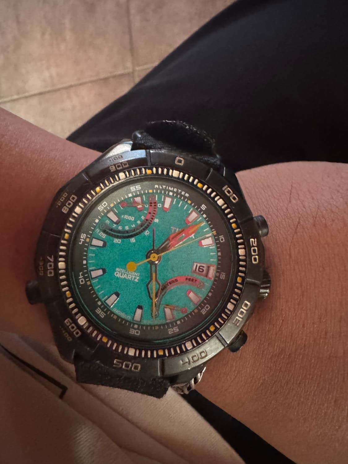 타이맥스 인디글로 쿼츠 고도계 시계 상품이미지3