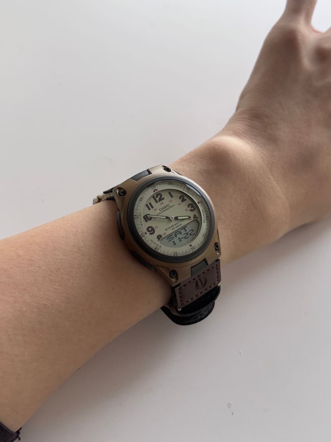 AW80V5BJF WATCH 시계 상품이미지1