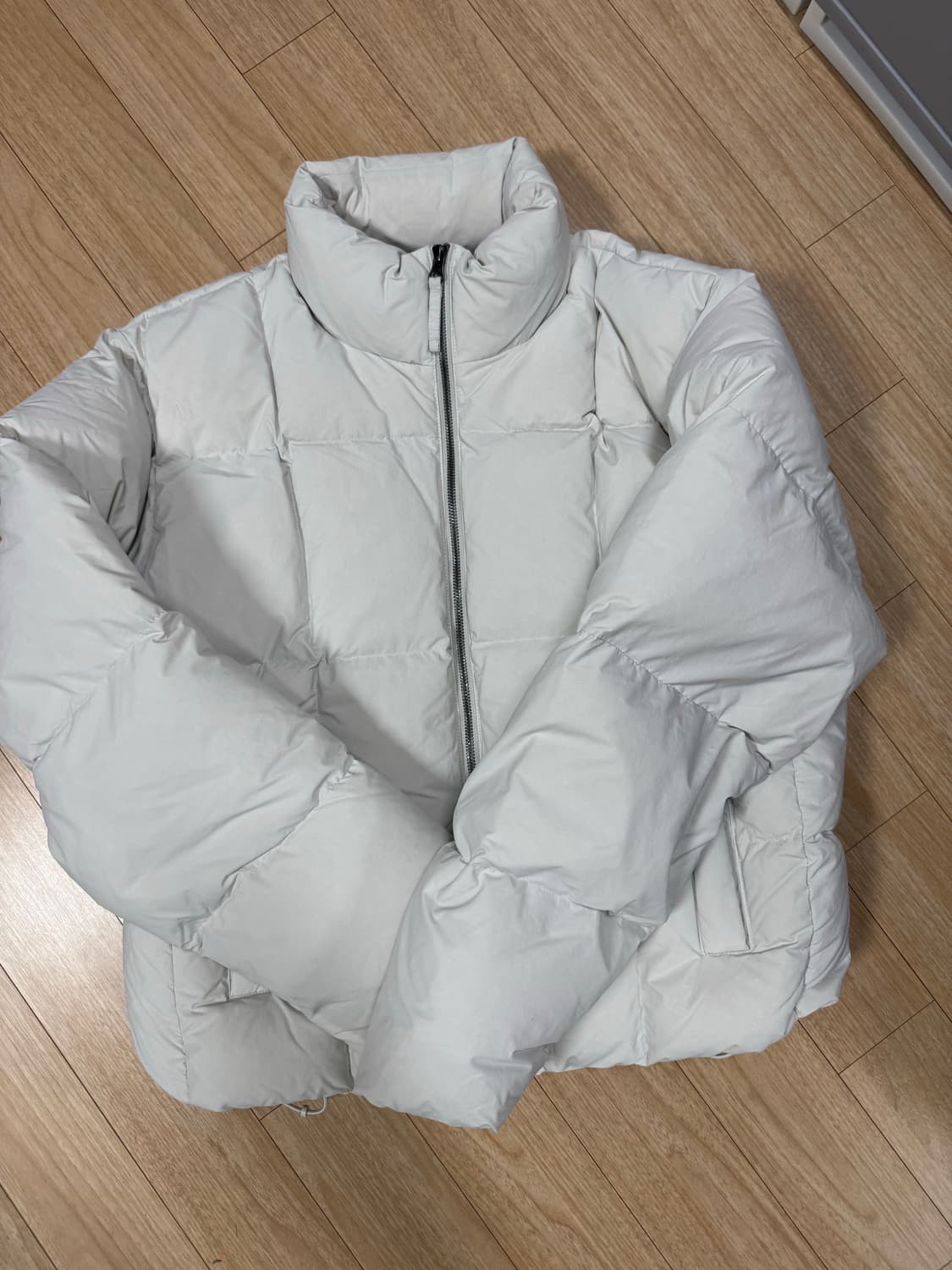 무신사스탠다드 아이보리 스퀘어퀼팅 덕다운 L 95 상품이미지3