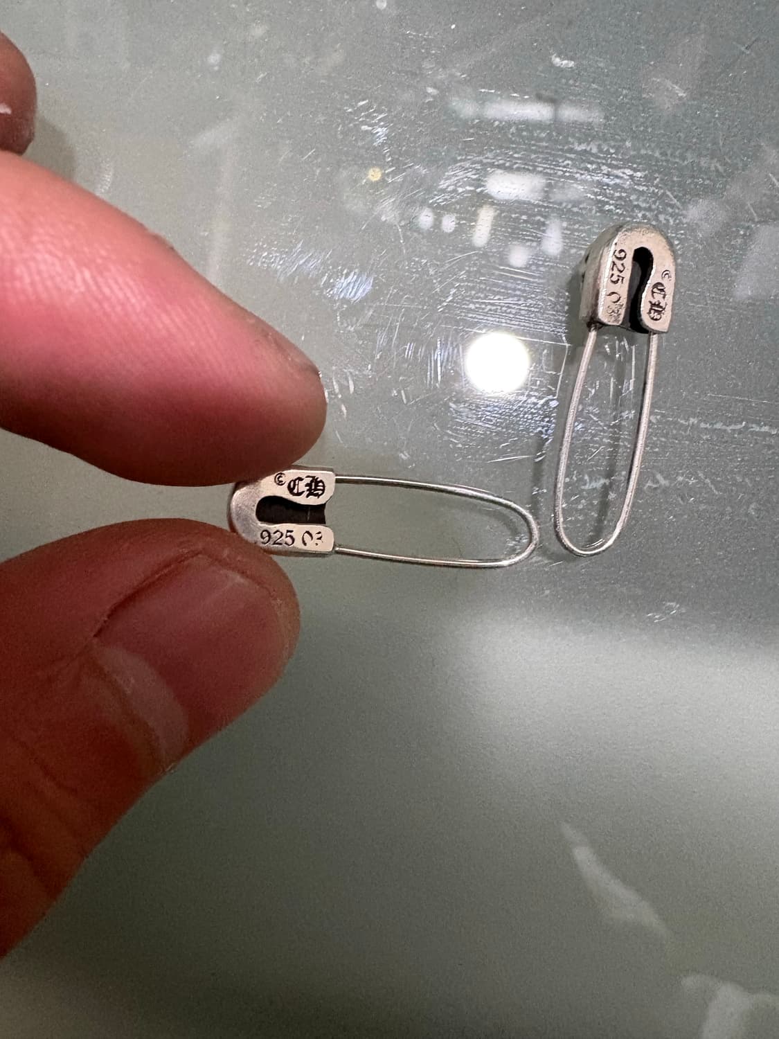 Chrome hearts 크롬하츠 세이프티 핀 귀걸이 상품이미지2