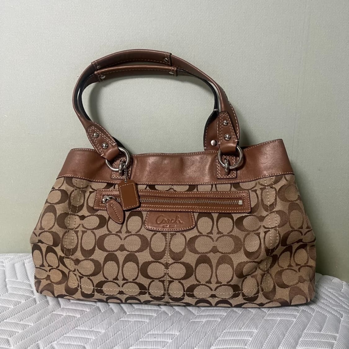 (정품) 코치 F15533 시그니처 토트백 상품이미지1