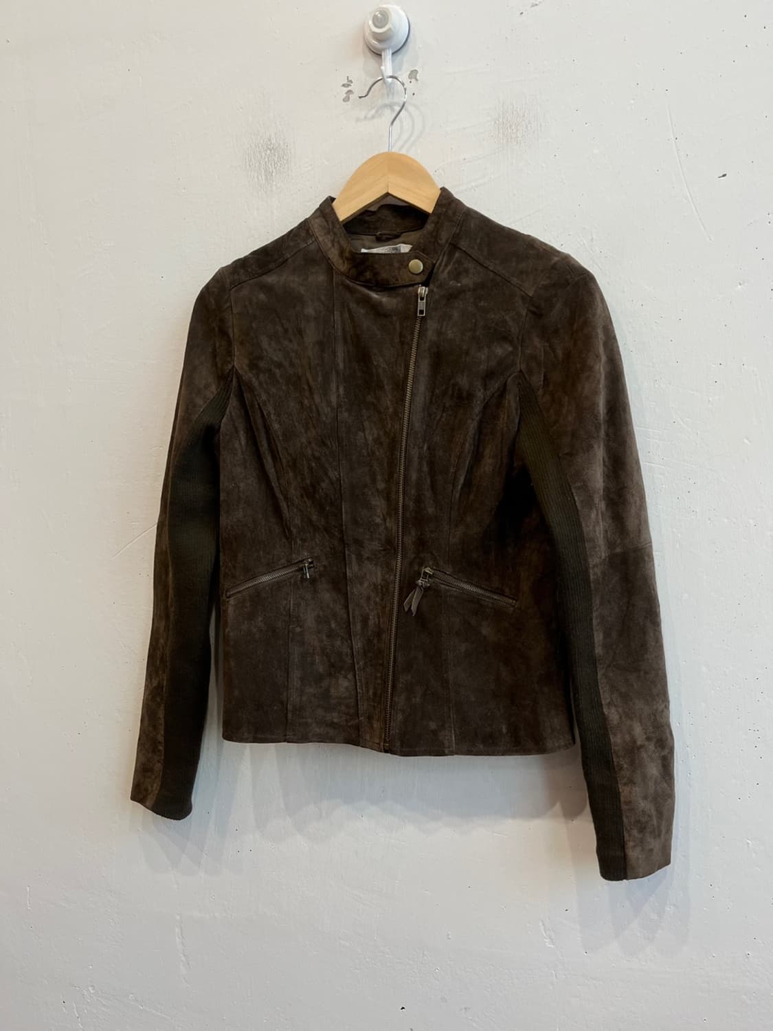 EMJ 리얼스웨이드 사선집업 자켓 우먼즈  상품이미지1