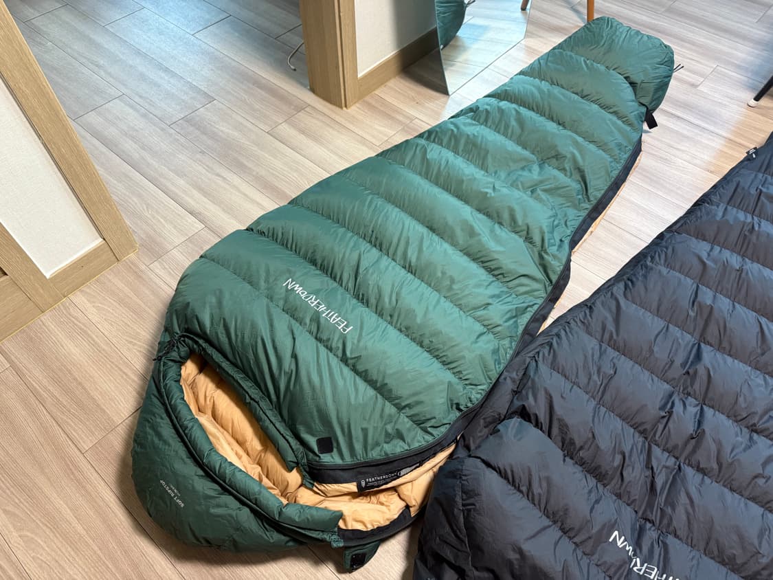 페더다운 3s-800g 침낭 (포레스트그린컬러) 상품이미지4