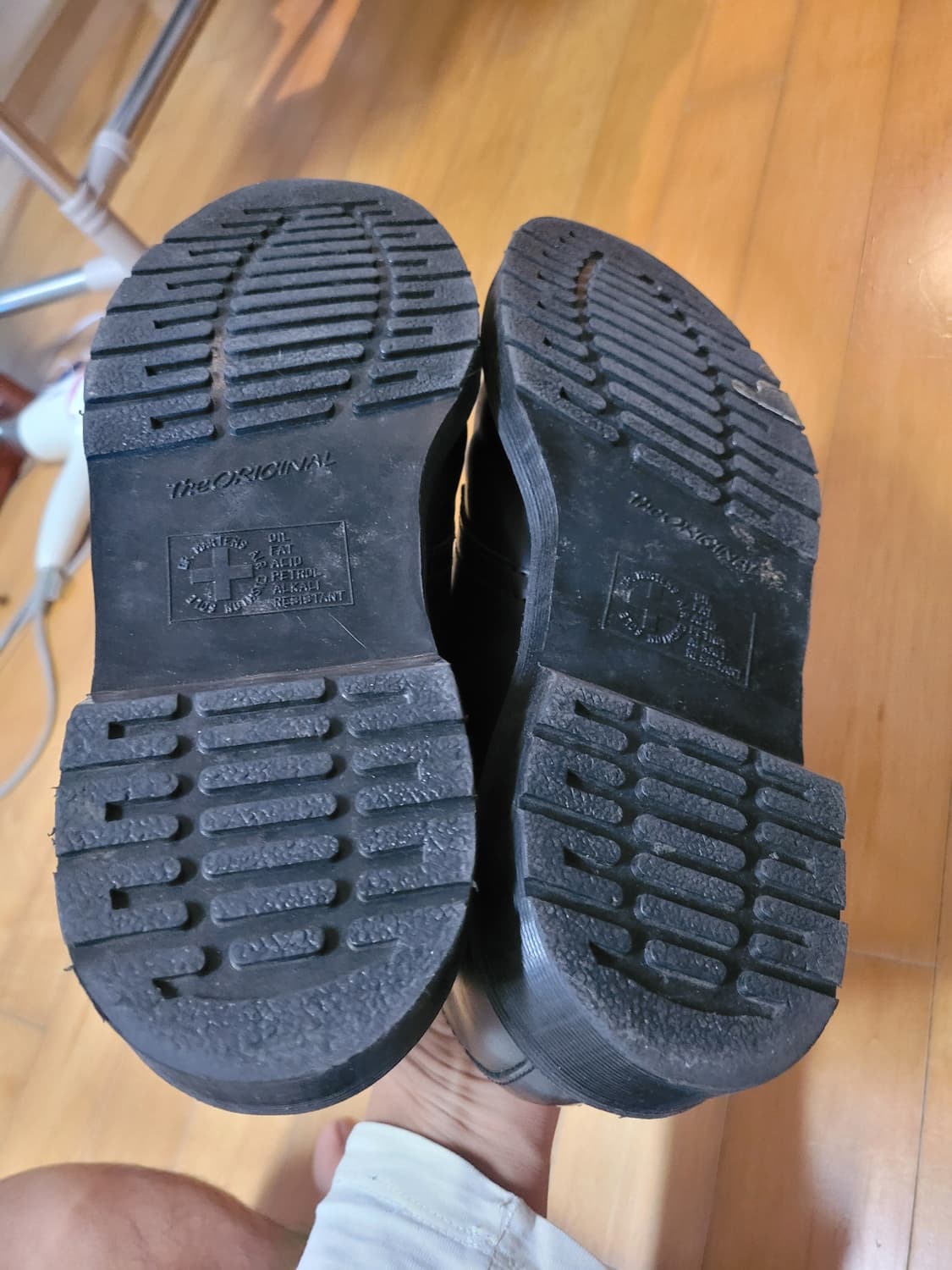 닥터마틴 1461  모노 270  UK8 상품이미지7