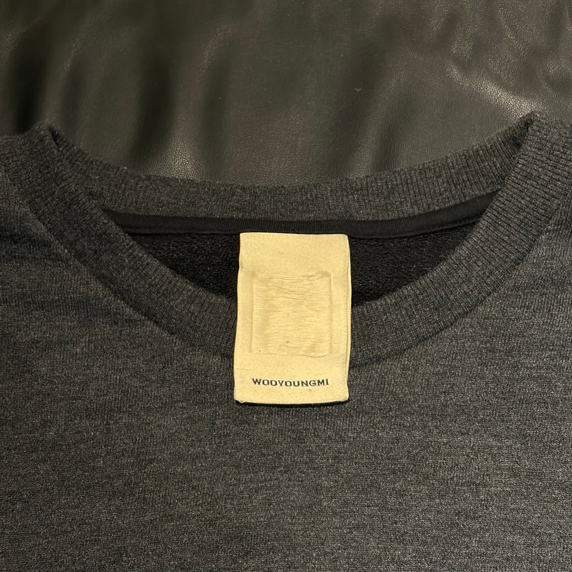 우영미 배색 울 소매 맨투맨 상품이미지6