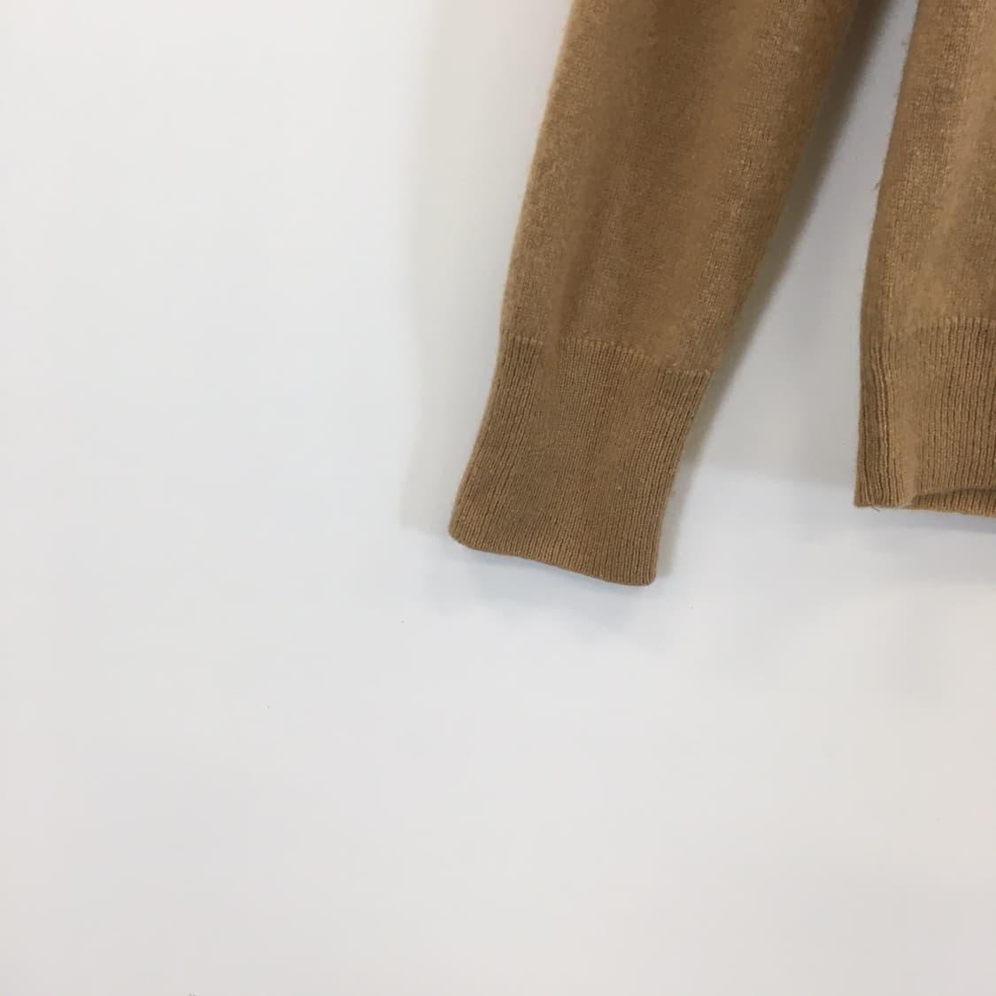 유니클로 캐시미어 100% JPN 니트 M  상품이미지3