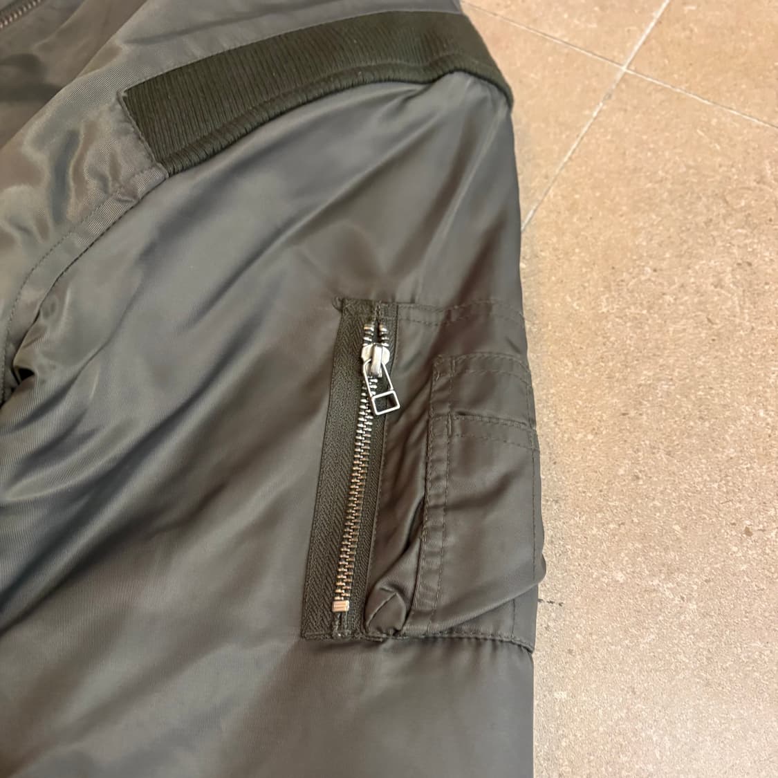 스투시 봄버 자켓 상품이미지4