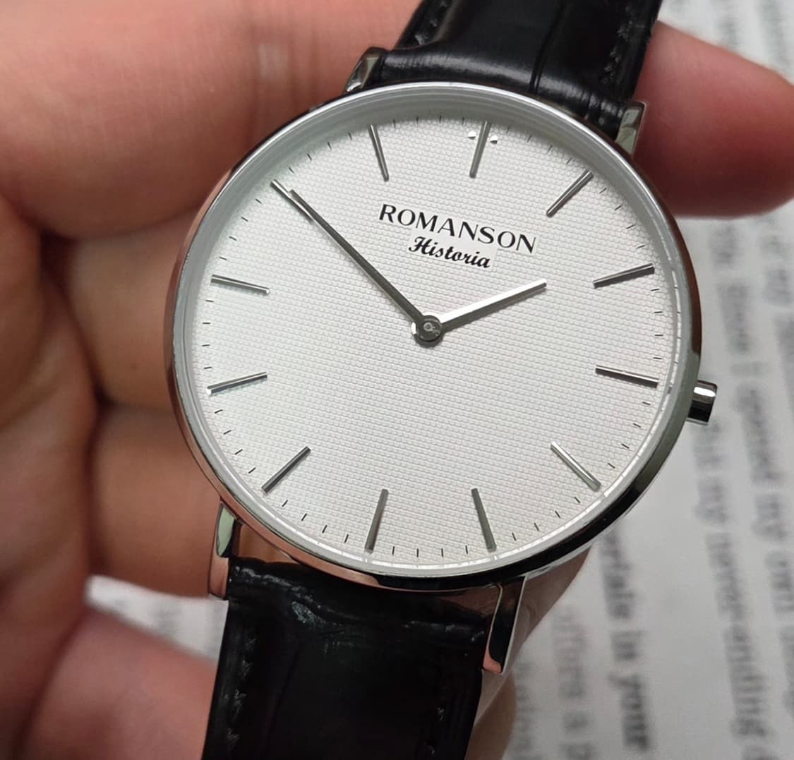 빈티지 로만손 화이트 와플 다이얼 슬림쿼츠 드레스워치 남성용 상품이미지4