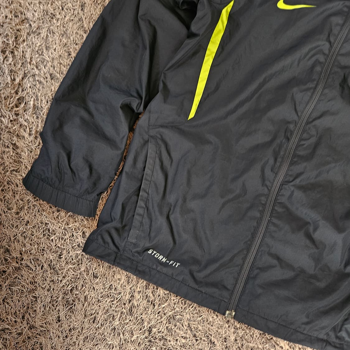 나이키(Nike) 스톰핏 네온 라인 트랙자켓 L size 상품이미지7