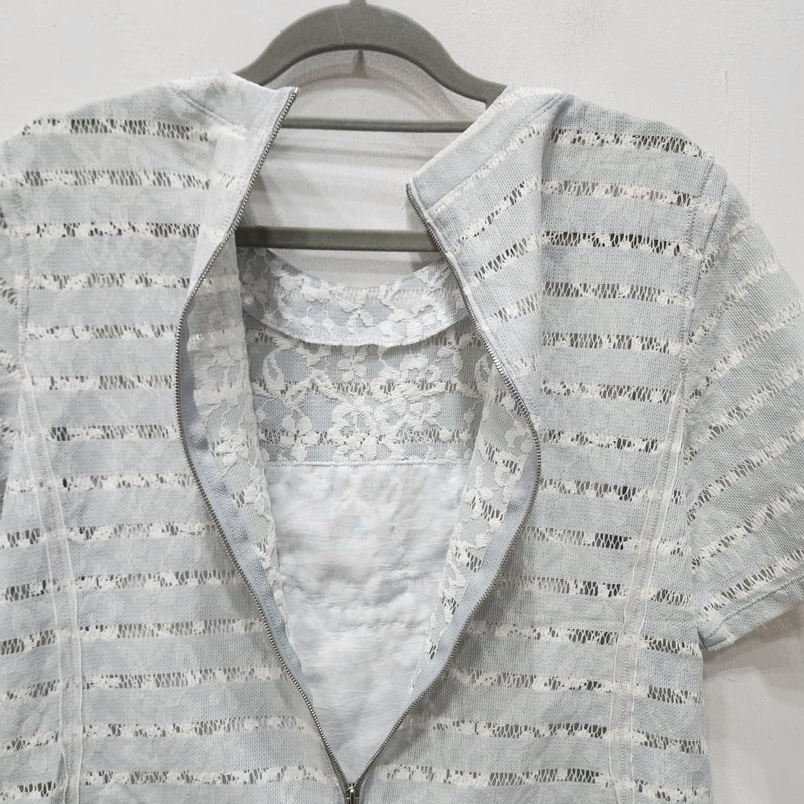 MINE 펀칭 반팔 블라우스 55~55반 상품이미지6