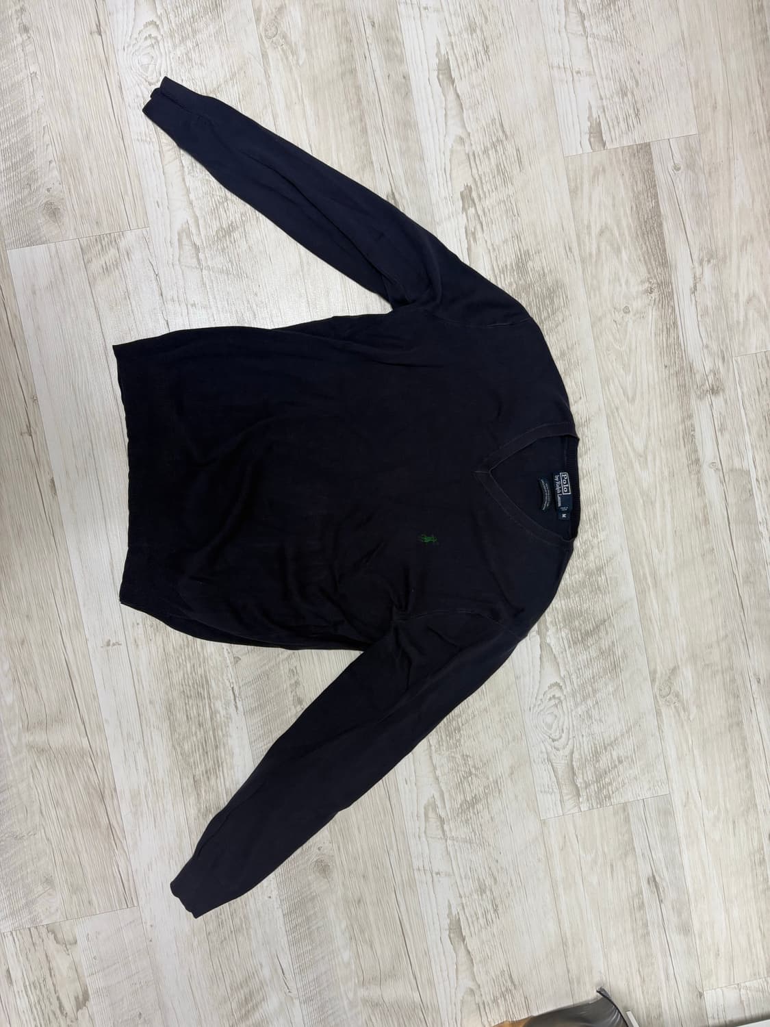 폴로 랄프로렌 블랙 브이넥 니트 상품이미지1