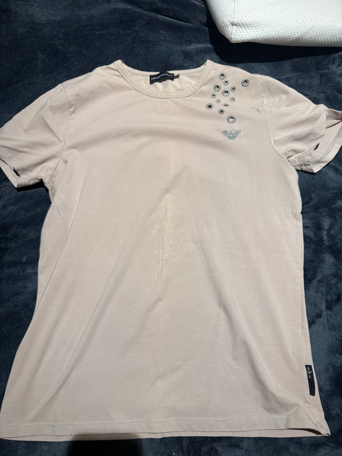 엠포리오 알마니 티셔츠 팝니다 XL 사이즈 상품이미지1