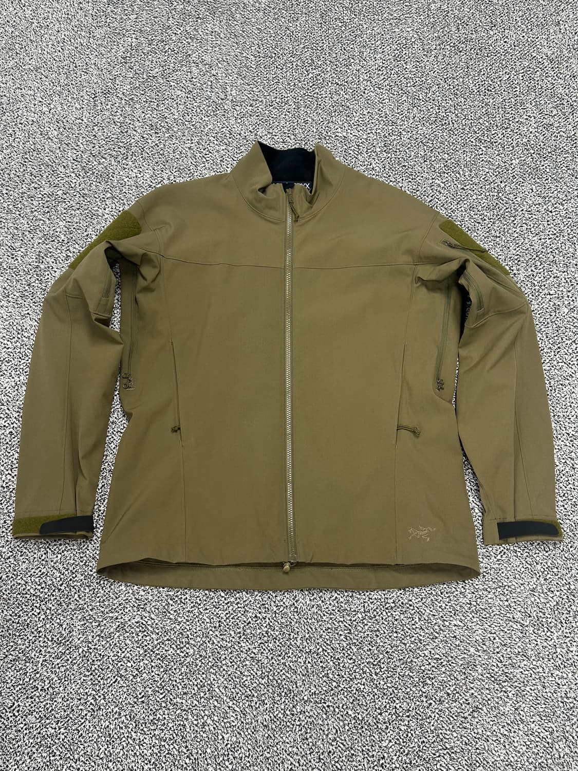 [ 아크테릭스 ] / 남성95-100 / 리프 브라운 자켓 상품이미지1