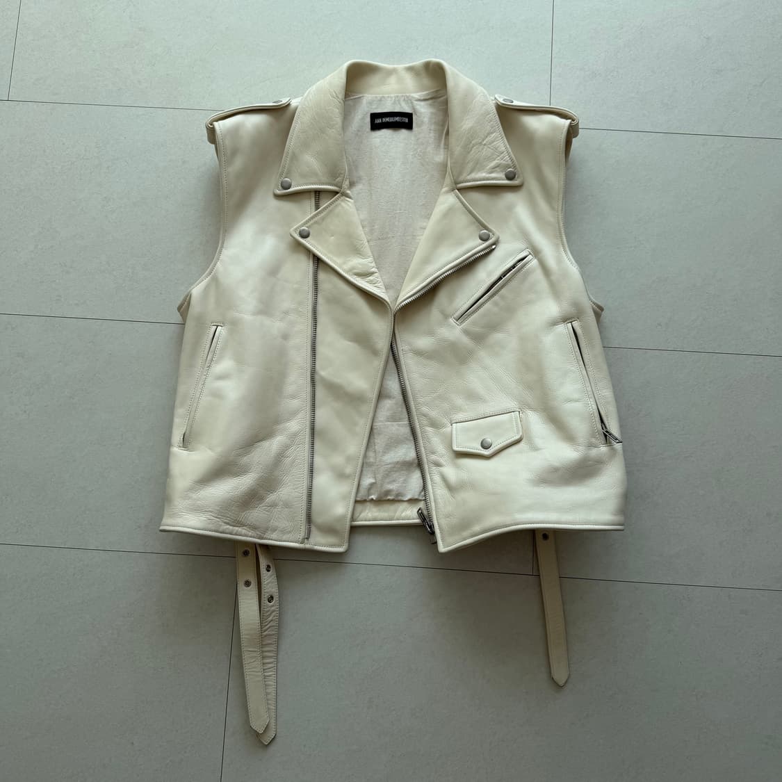 ann demeulemeester vest calf skin 52 상품이미지2