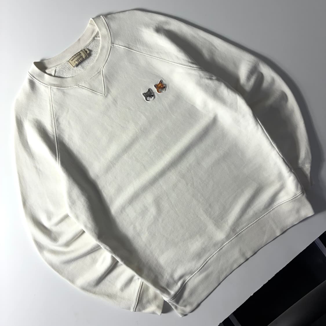 Maison kitsne  메종 키츠네 폭스패치 코튼 화이트 맨투맨  상품이미지2