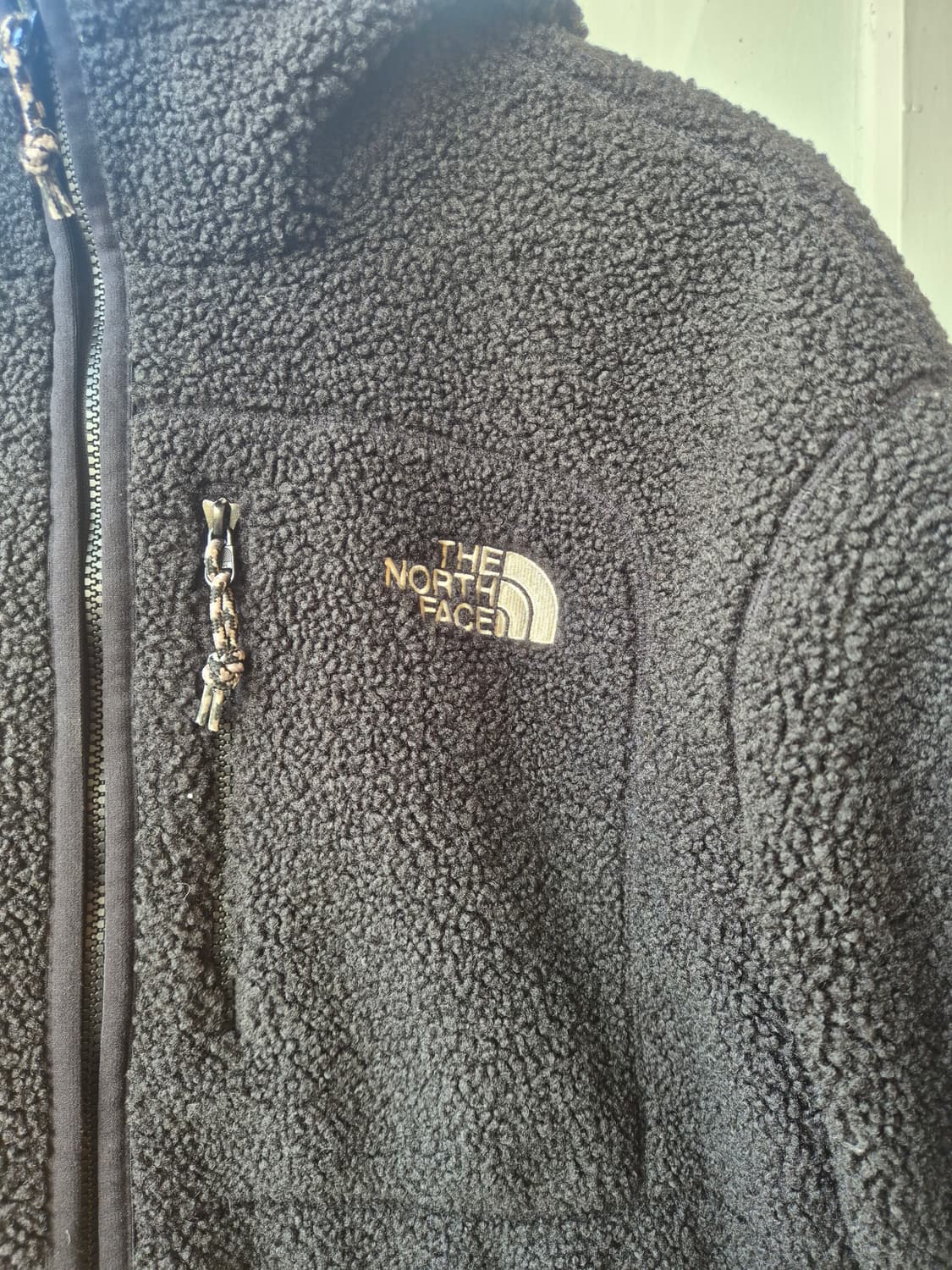 노스페이스 리버시블 후리스입니다 상품이미지4