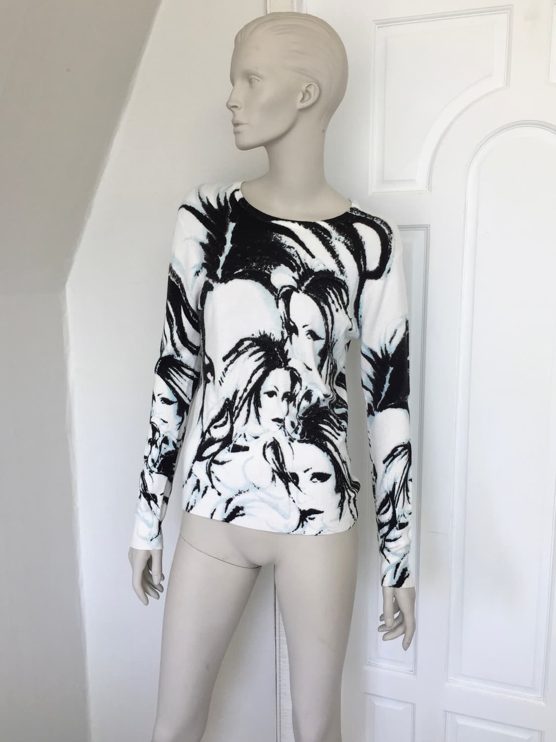 Custo Barcelona beaded Knit top 상품이미지1