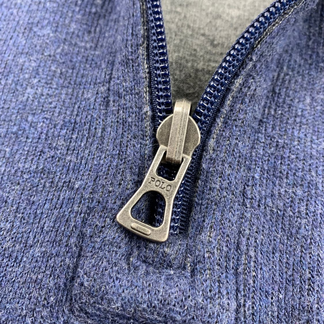 폴로 랄프로렌 패치로고 네이비/그레이 리버시블 쿼터집 니트 상품이미지5