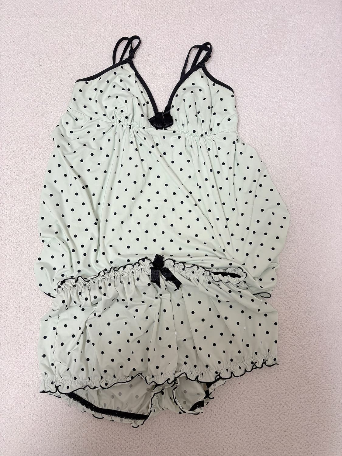 에메필 민트 도트 잠옷 룸웨어 세트 히메갸루 라떼갸루 상품이미지1