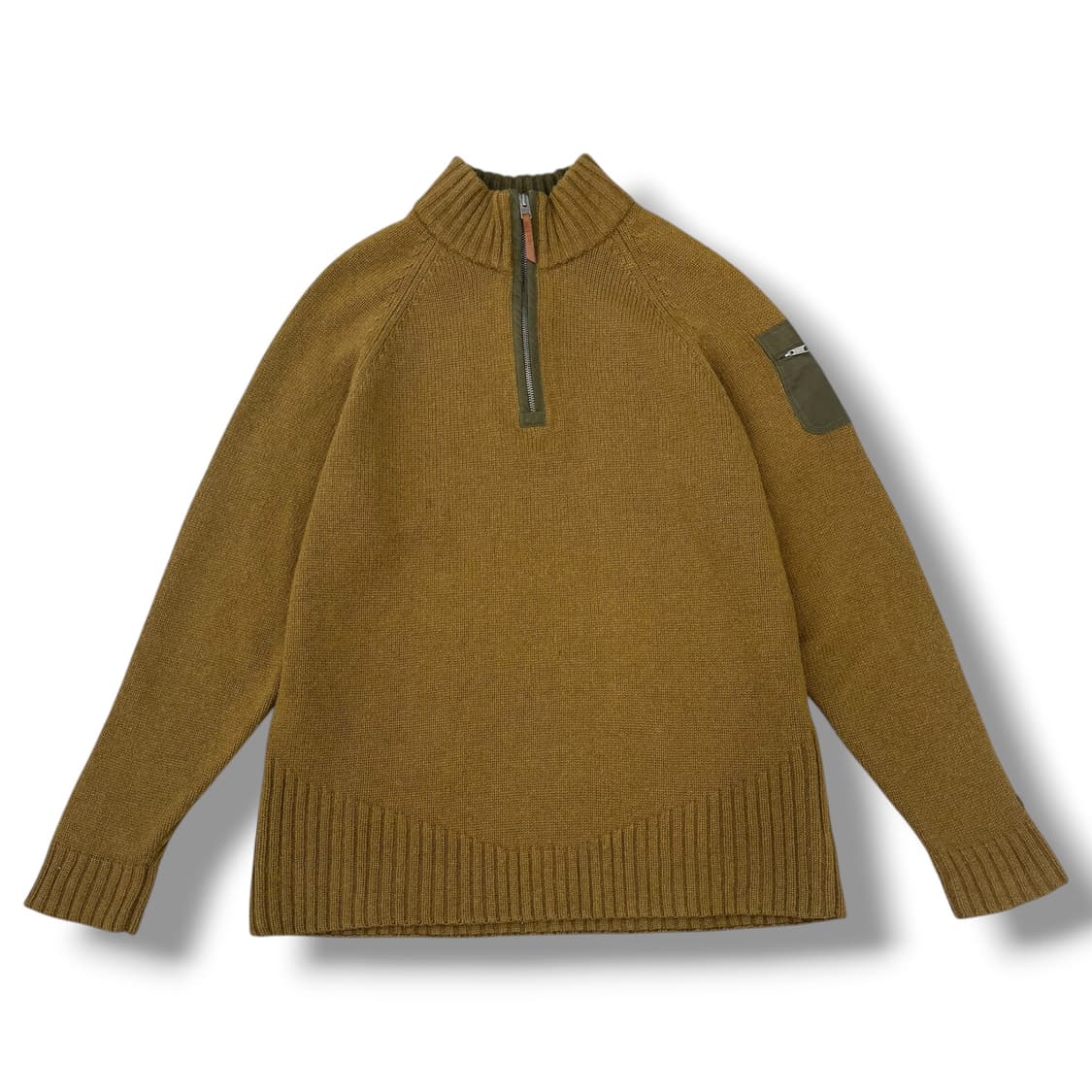 콜롬비아 올리브 배색 울 반집업 니트 상품이미지1