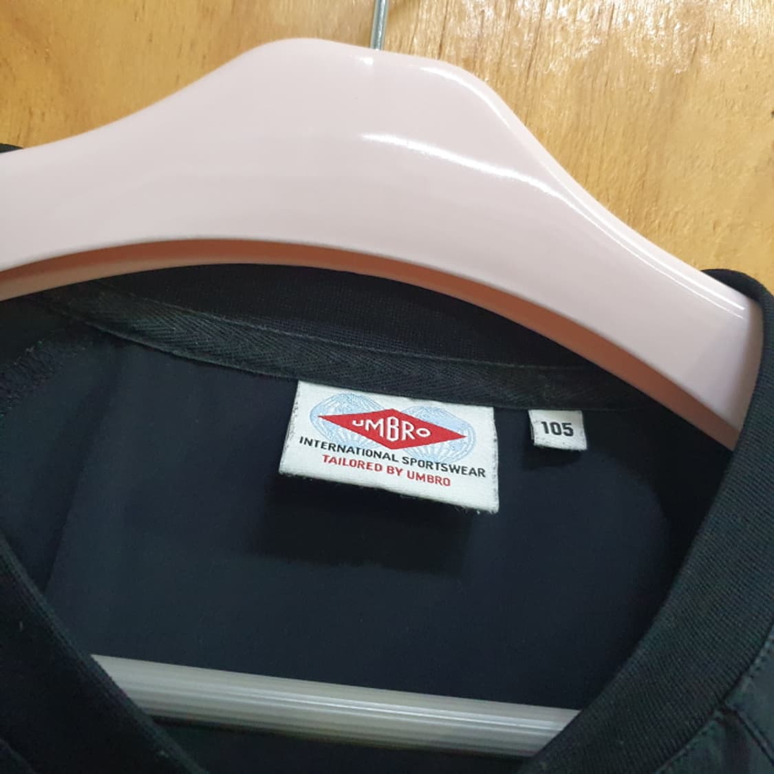 엄브로 오버핏 라운드 긴팔티(105) 상품이미지7