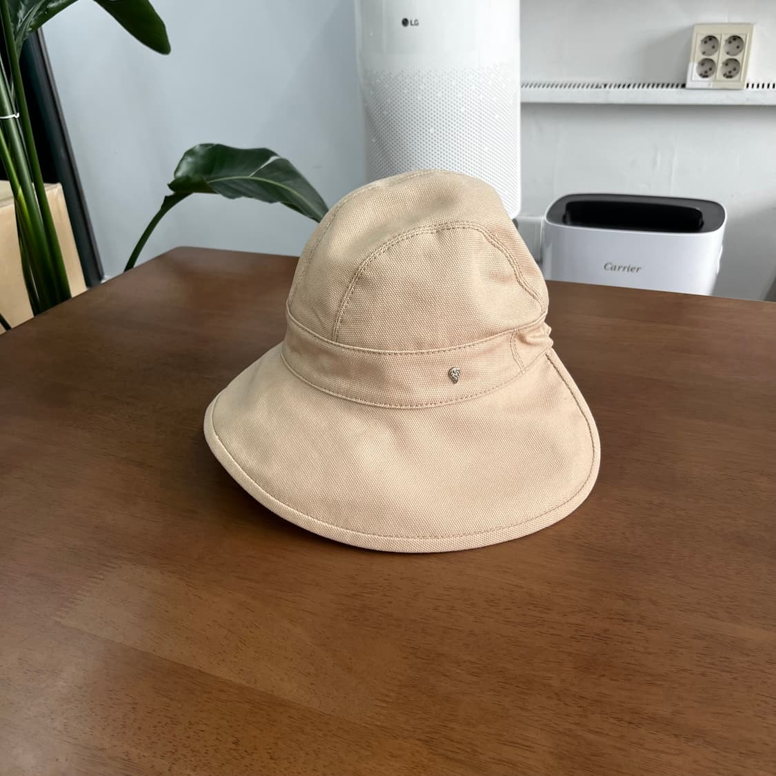 헬렌카민스키 버킷햇 상품이미지1