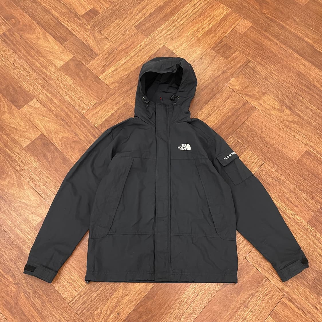 노스페이스 바람막이 상품이미지1