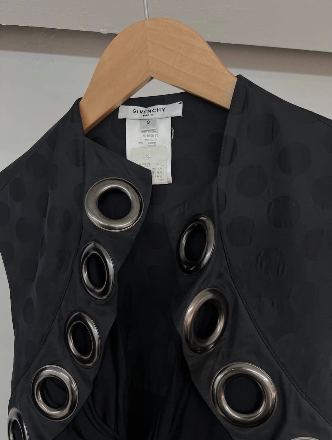 2006 지방시 리카르도 티시 도트 드레이프 탑 상품이미지3